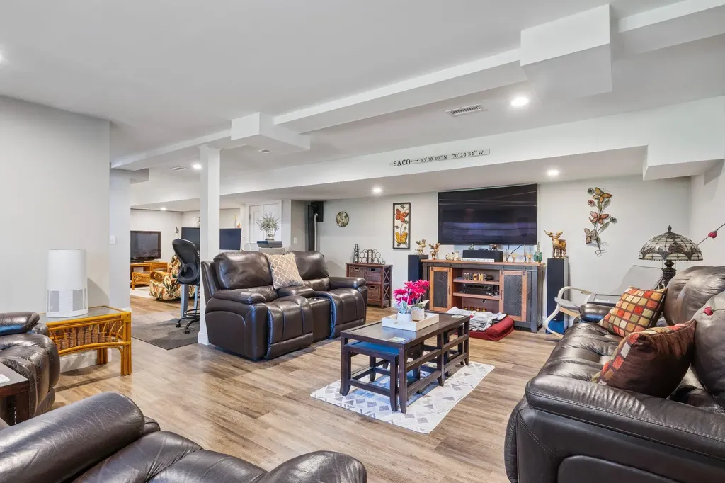 6 Bower Lane Old Orchard Beach ME 04064