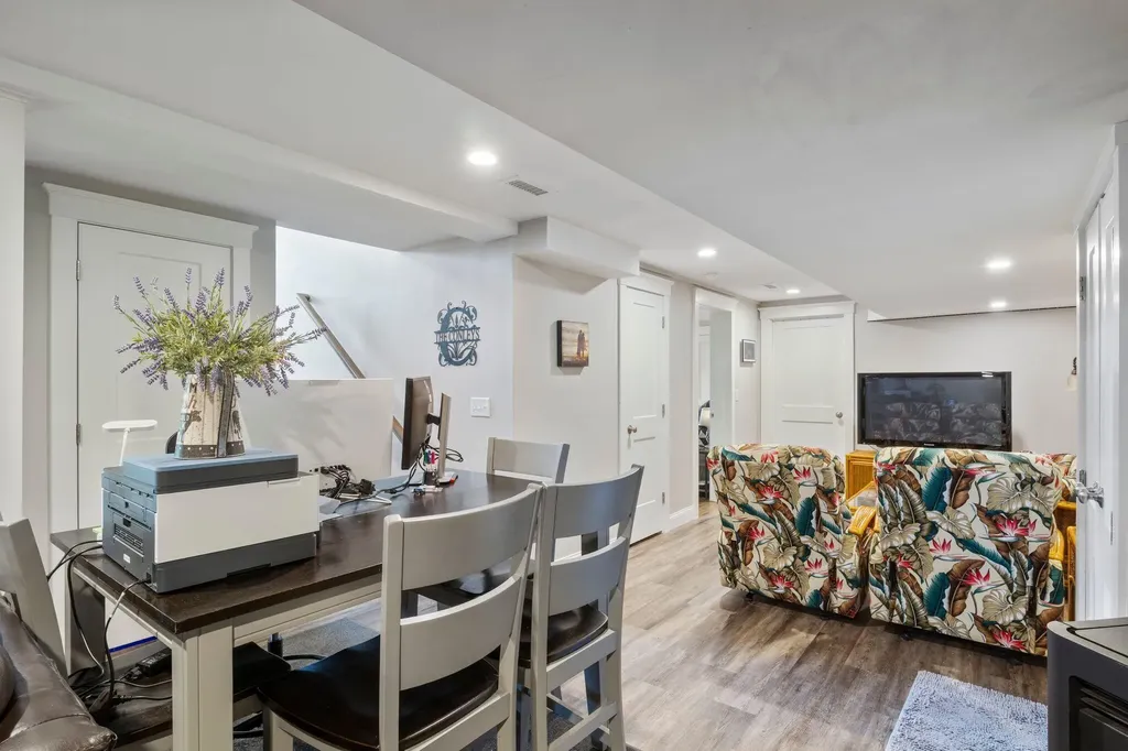 6 Bower Lane Old Orchard Beach ME 04064