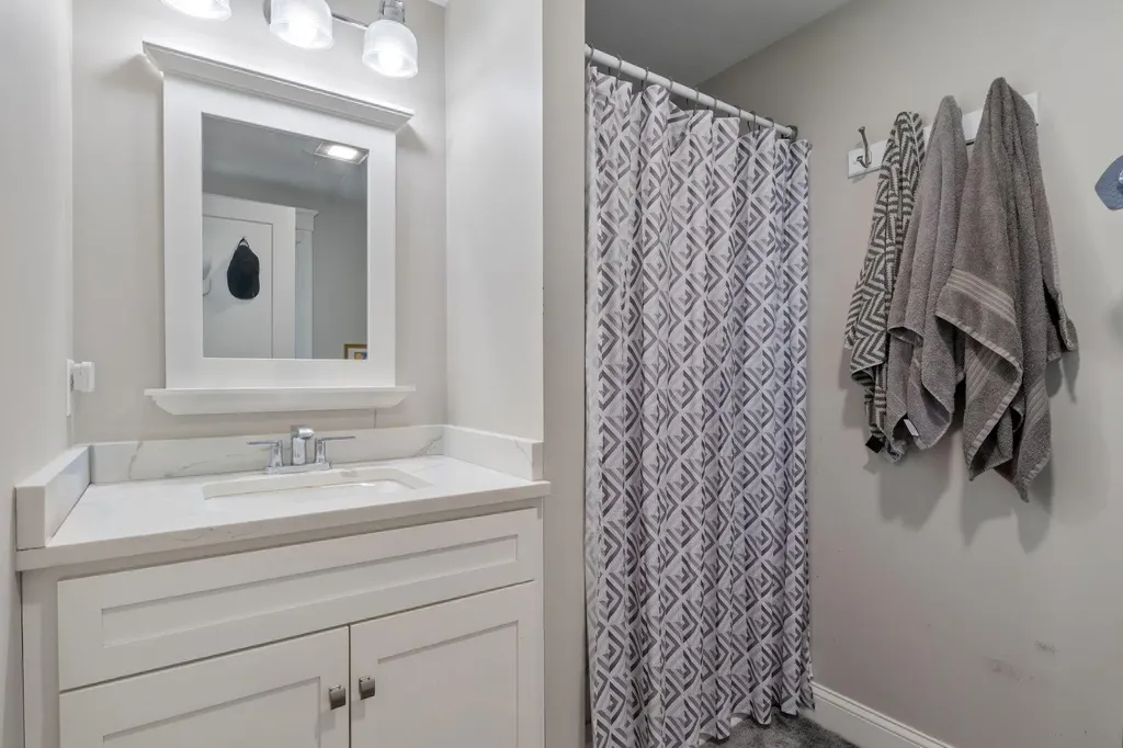 6 Bower Lane Old Orchard Beach ME 04064