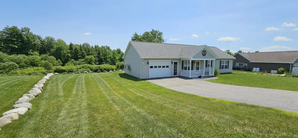 8 Meadow Drive Waterville ME 04901