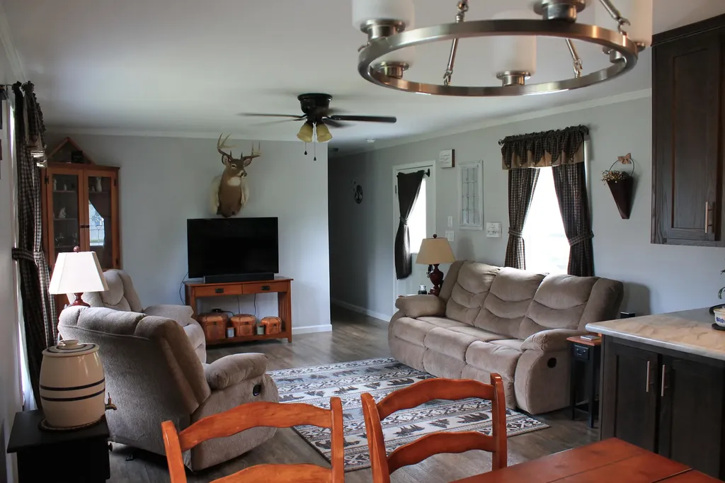 7 Arrowhead Drive Lisbon ME 04250
