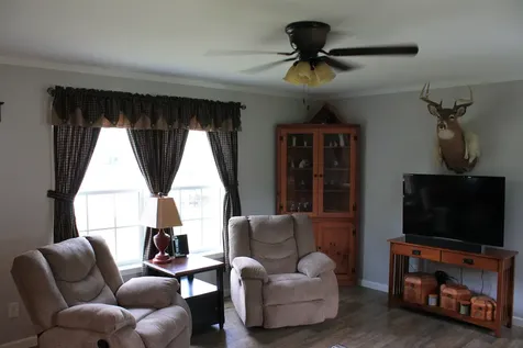 7 Arrowhead Drive Lisbon ME 04250