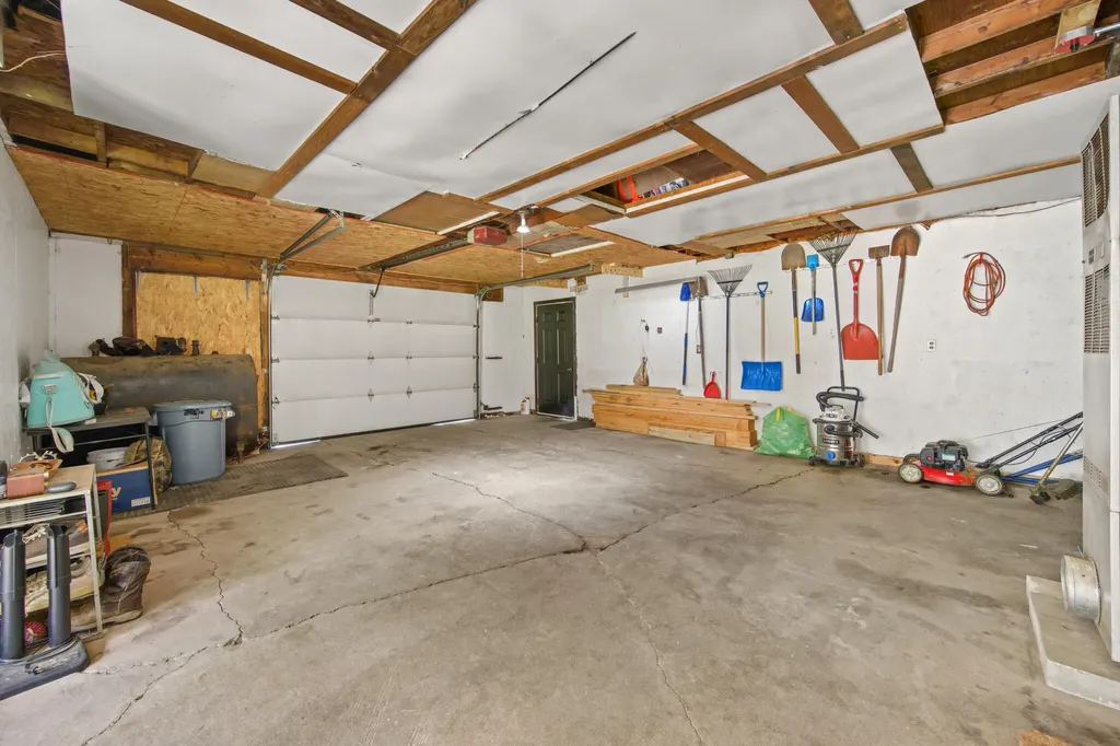 24 Birch Street Newport ME 04953