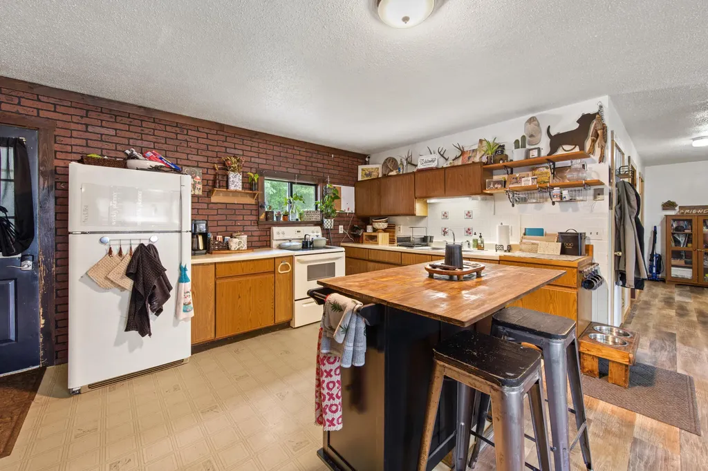 24 Birch Street Newport ME 04953