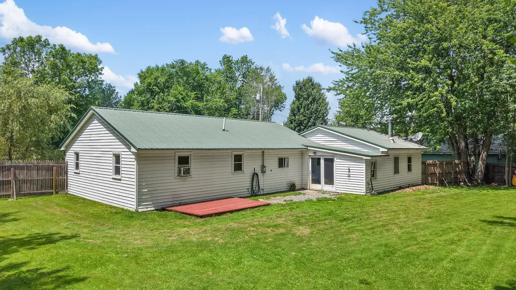 24 Birch Street Newport ME 04953