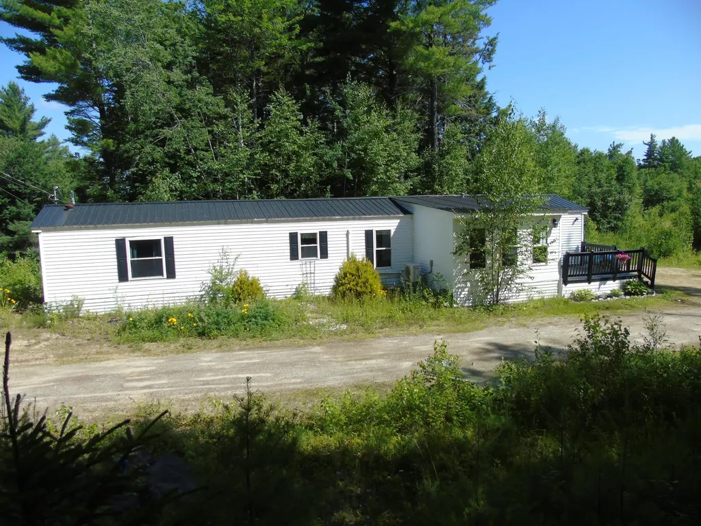 181 Ellingwood Road Paris ME 04281