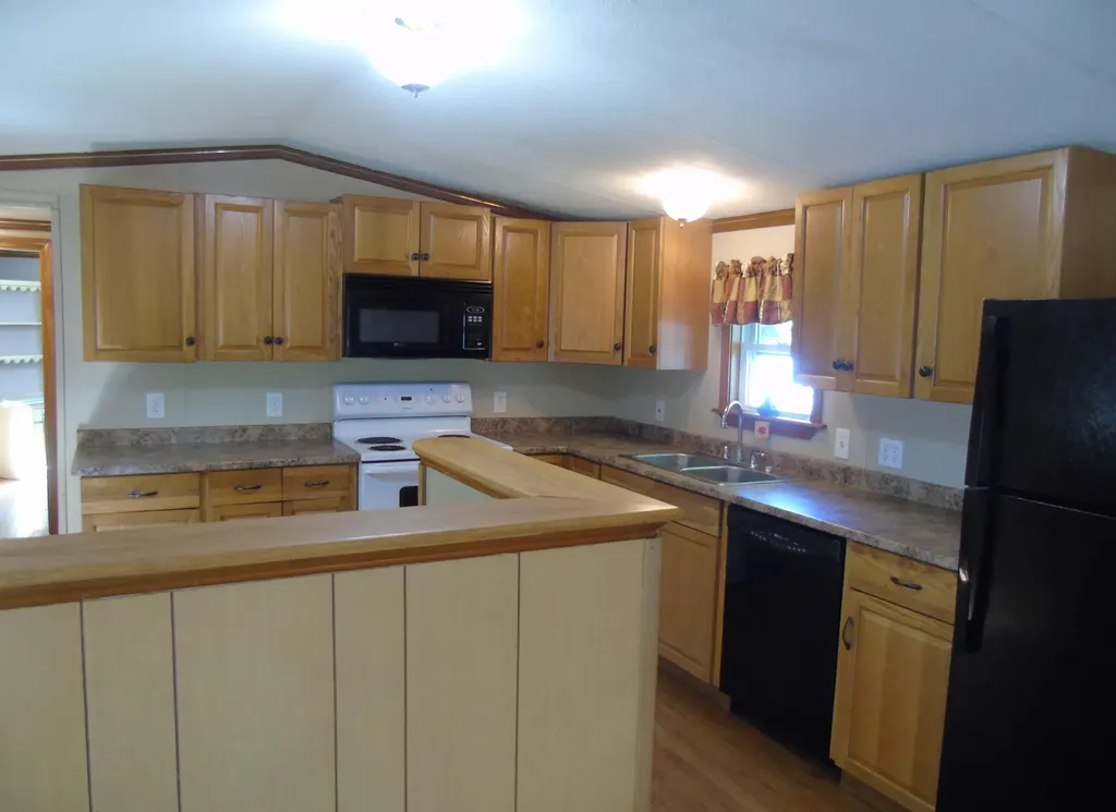 181 Ellingwood Road Paris ME 04281