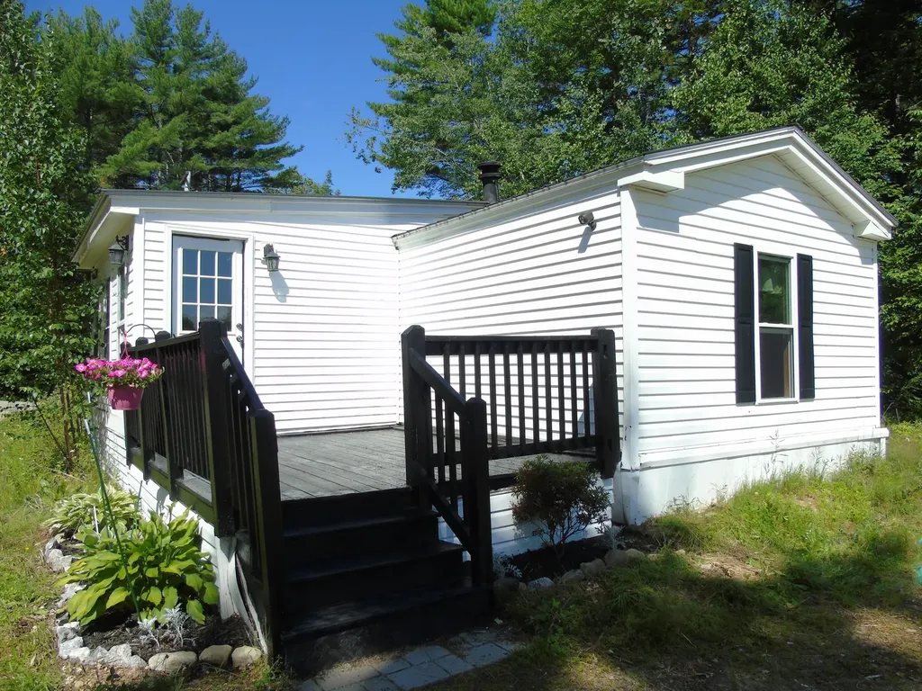 181 Ellingwood Road Paris ME 04281