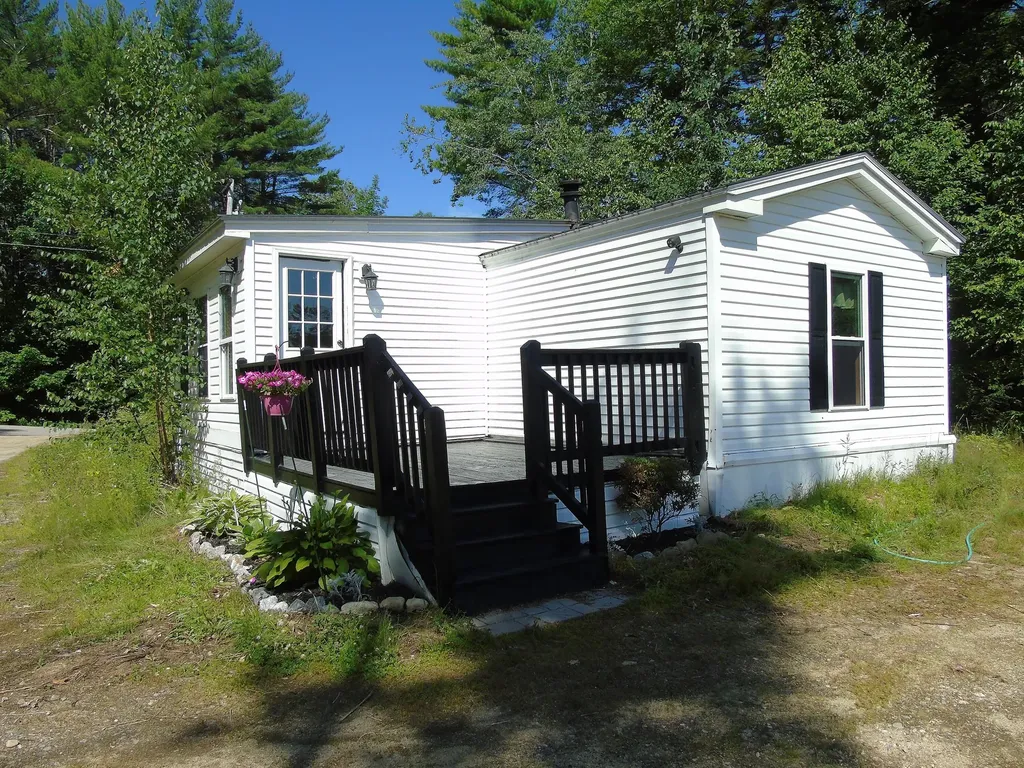 181 Ellingwood Road Paris ME 04281
