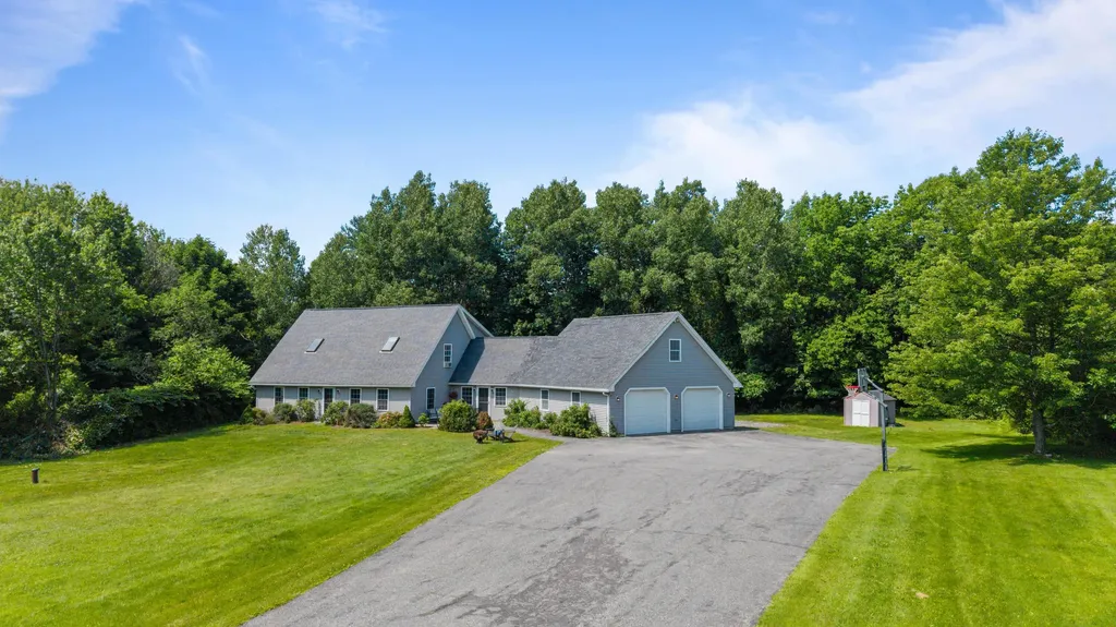 93 Central Street Hallowell ME 04347