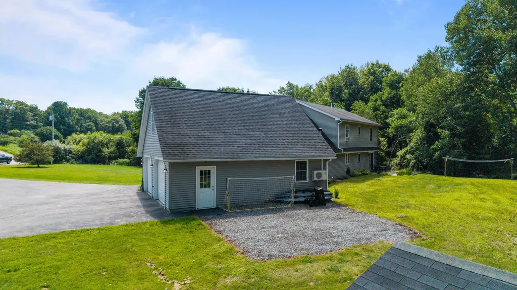 93 Central Street Hallowell ME 04347