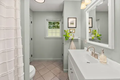 93 Central Street Hallowell ME 04347