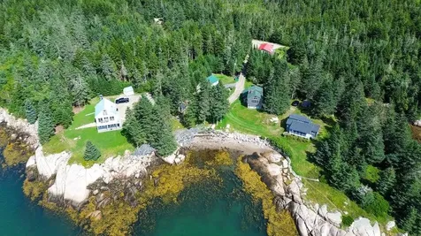 16 Hannah's Cove Beals ME 04611