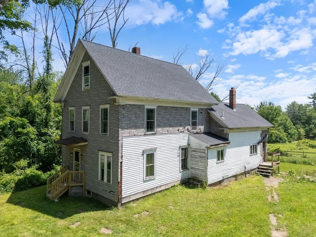 254 Sunset Road Sanford ME 04083