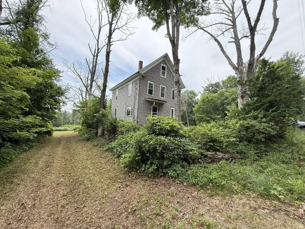 254 Sunset Road Sanford ME 04083