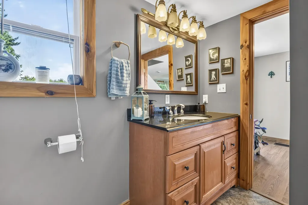691 Eastern Avenue Augusta ME 04330