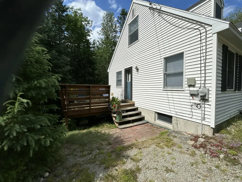 29 Folkestone Drive Bar Harbor ME 04609