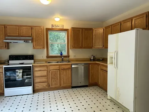 29 Folkestone Drive Bar Harbor ME 04609