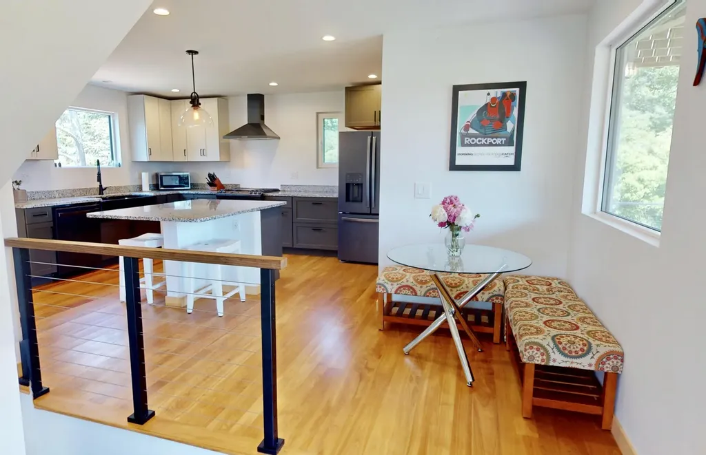 20 Sailors Way Vinalhaven ME 04863