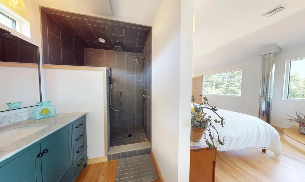 20 Sailors Way Vinalhaven ME 04863