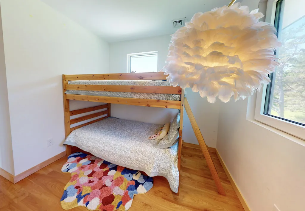 20 Sailors Way Vinalhaven ME 04863