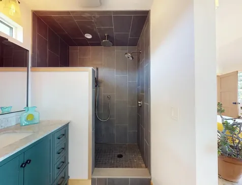 20 Sailors Way Vinalhaven ME 04863