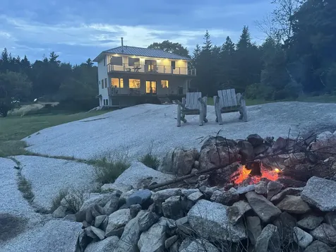 20 Sailors Way Vinalhaven ME 04863