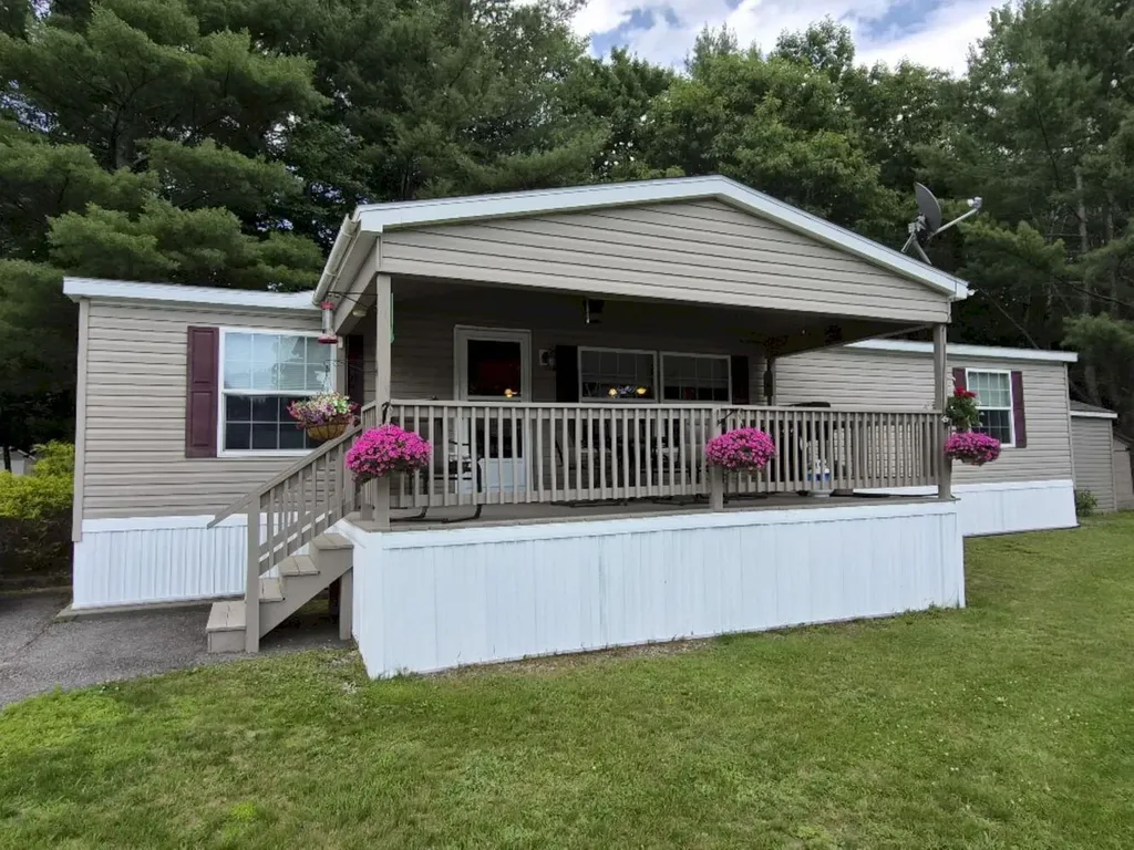 117 Pine Tree Lane Farmington ME 04938