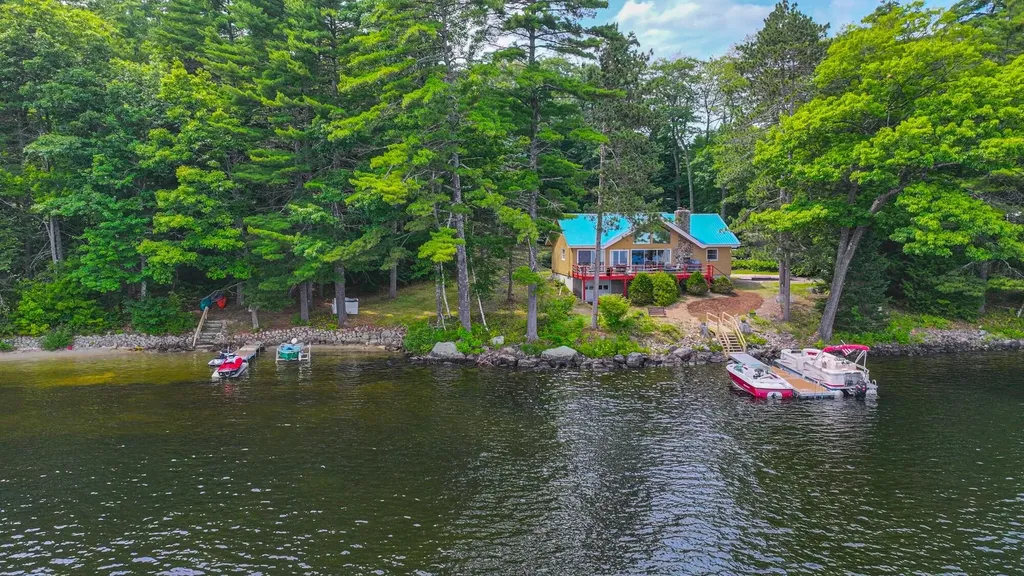 9 Johns Cove Bridgton ME 04009