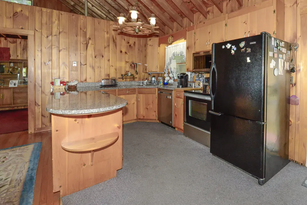 9 Johns Cove Bridgton ME 04009