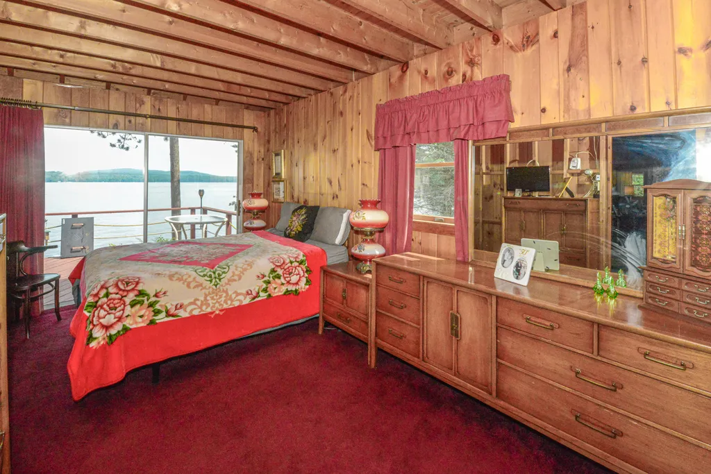 9 Johns Cove Bridgton ME 04009