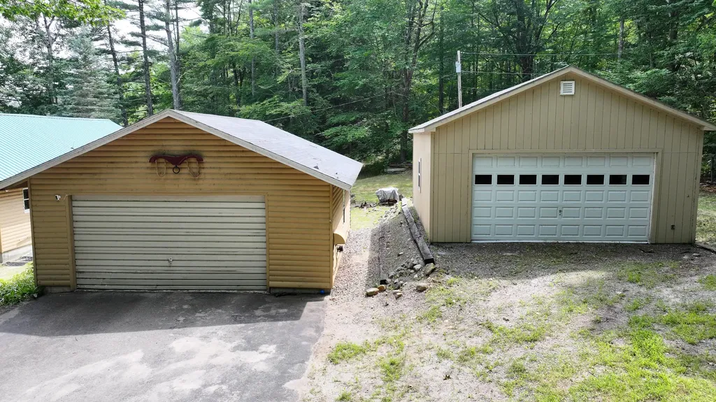 9 Johns Cove Bridgton ME 04009