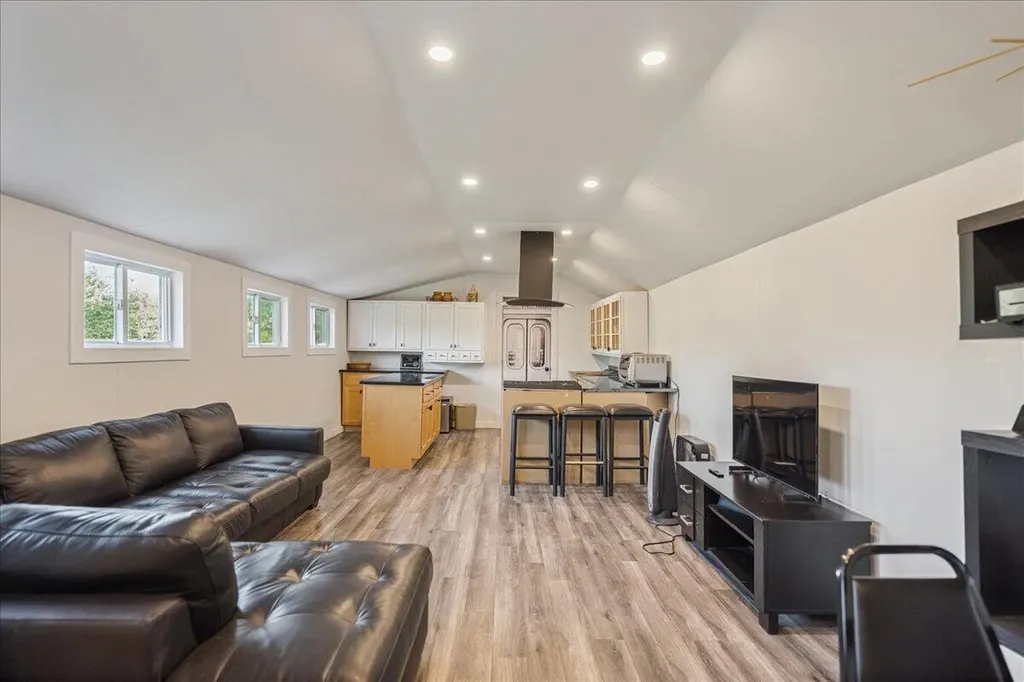 237 E Main Street Searsport ME 04974