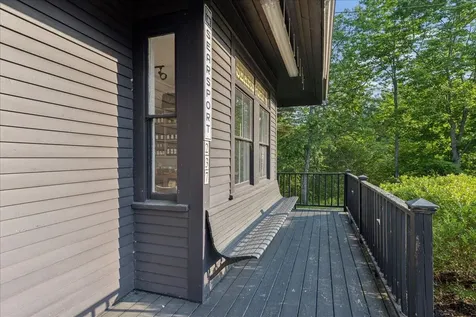 237 E Main Street Searsport ME 04974