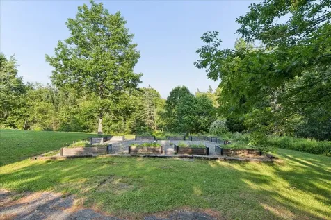 237 E Main Street Searsport ME 04974