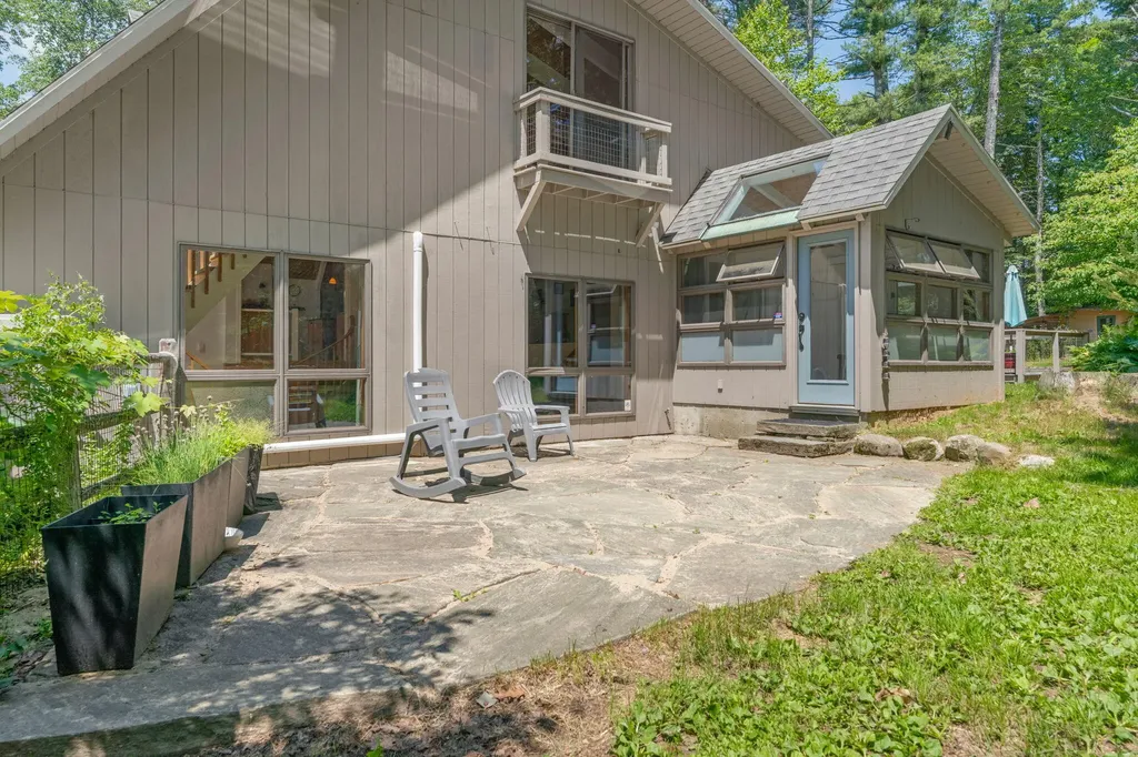 6 Robinson Drive Rockport ME 04856