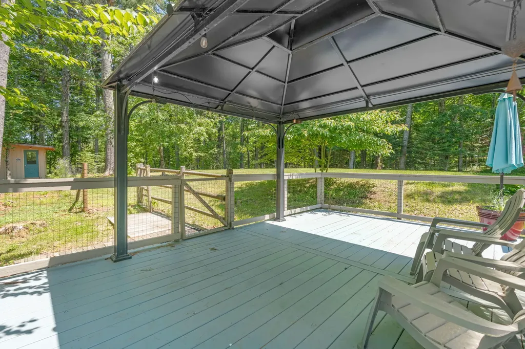 6 Robinson Drive Rockport ME 04856