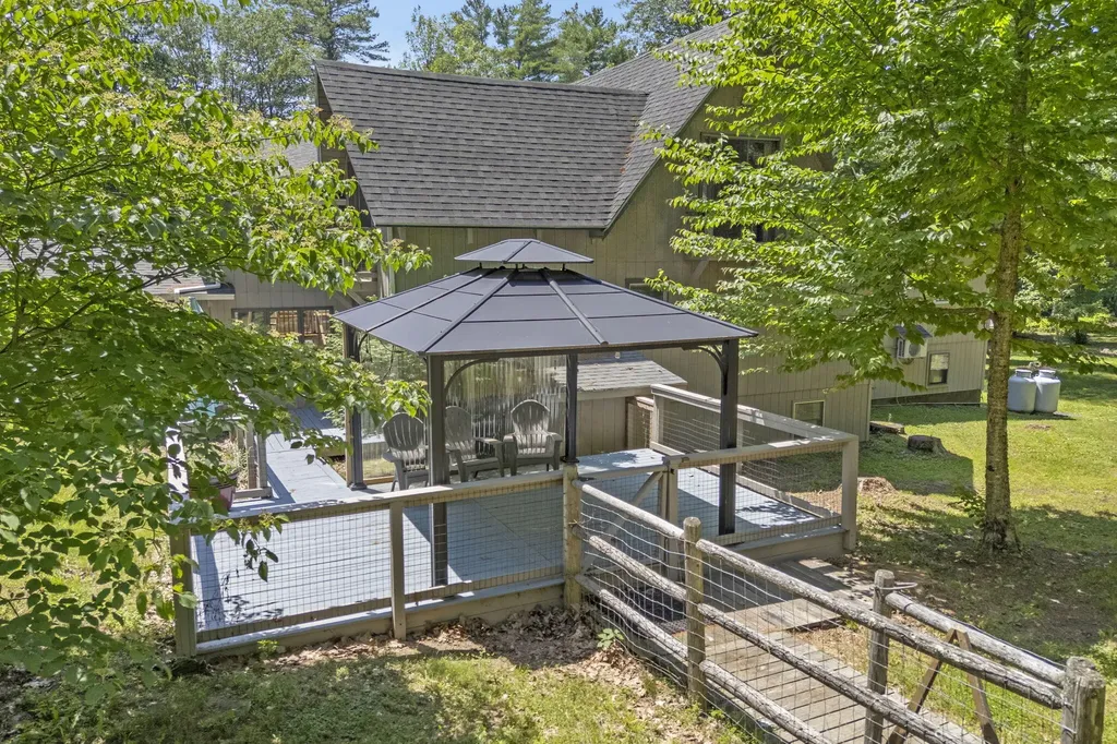 6 Robinson Drive Rockport ME 04856