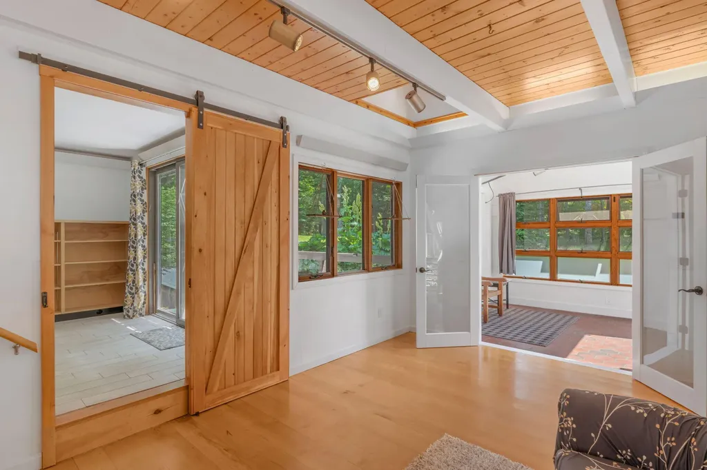 6 Robinson Drive Rockport ME 04856