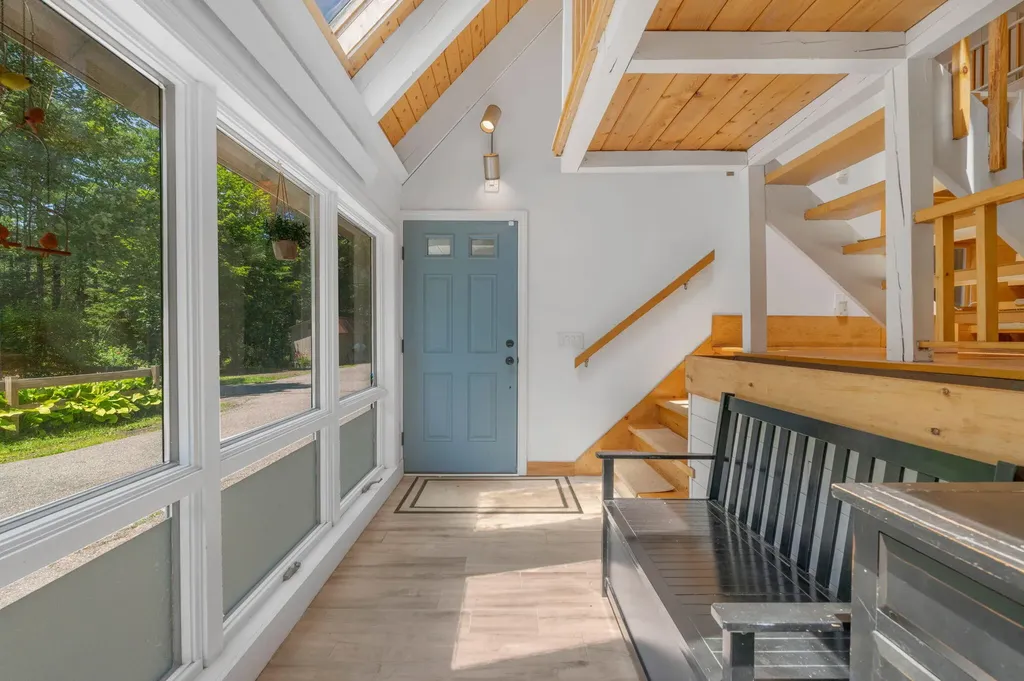 6 Robinson Drive Rockport ME 04856