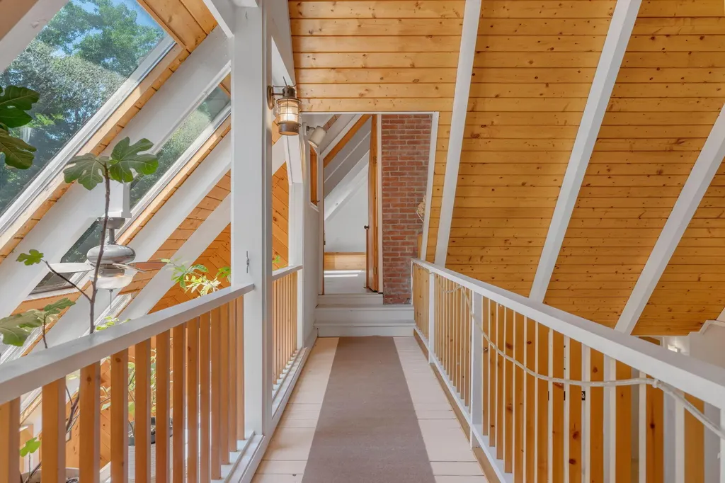 6 Robinson Drive Rockport ME 04856