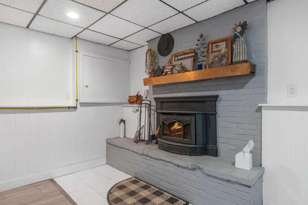 6 Robinson Drive Rockport ME 04856