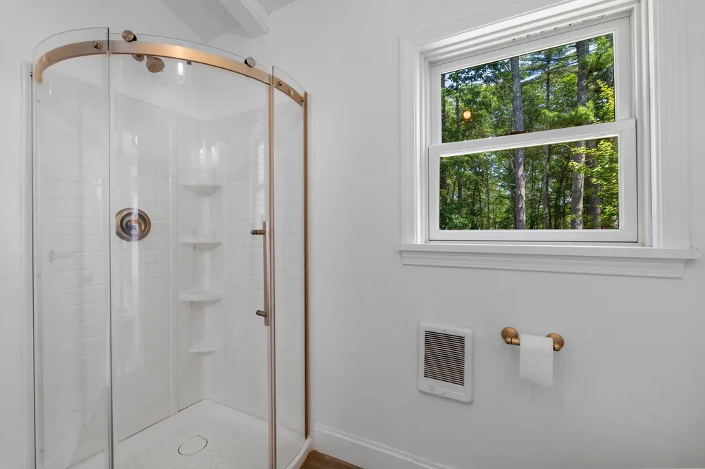 6 Robinson Drive Rockport ME 04856