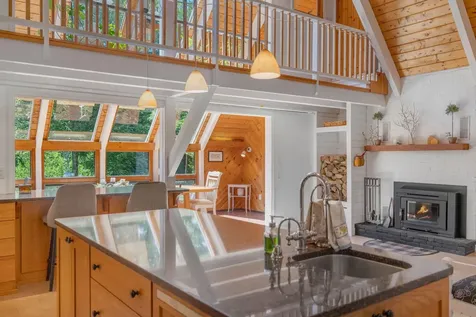 6 Robinson Drive Rockport ME 04856