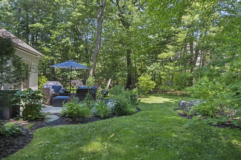 6 Wildwood Circle Portland ME 04103