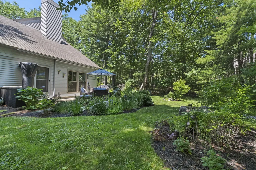 6 Wildwood Circle Portland ME 04103