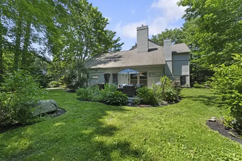 6 Wildwood Circle Portland ME 04103