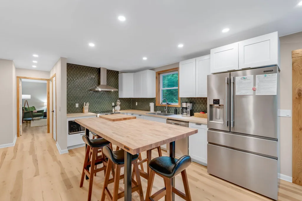 5 Cedar Hill Road Tremont ME 04674