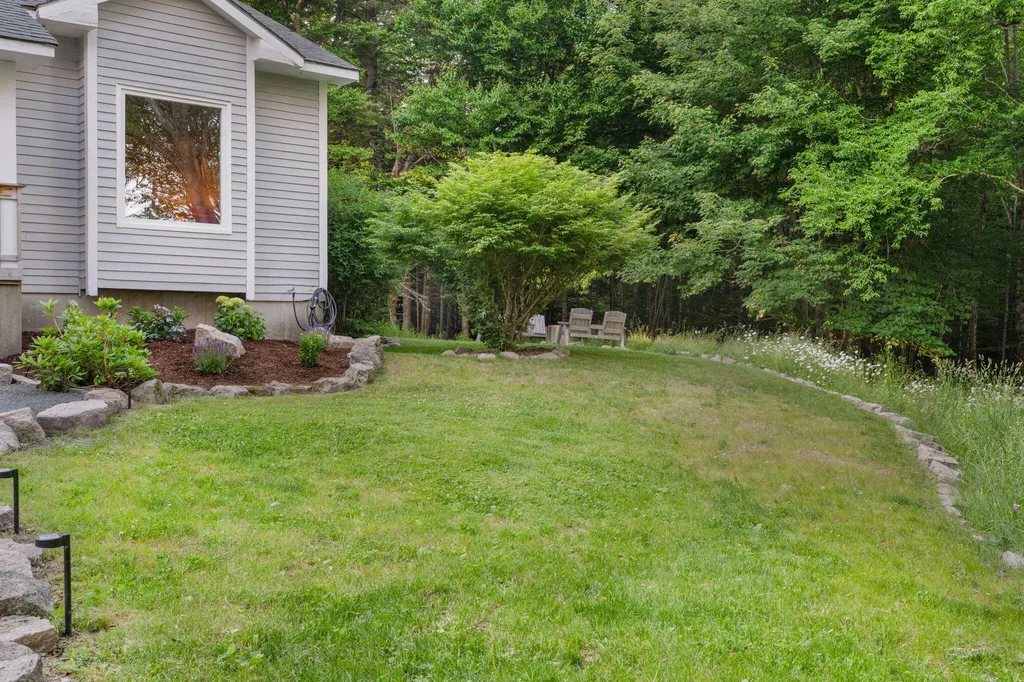 5 Cedar Hill Road Tremont ME 04674