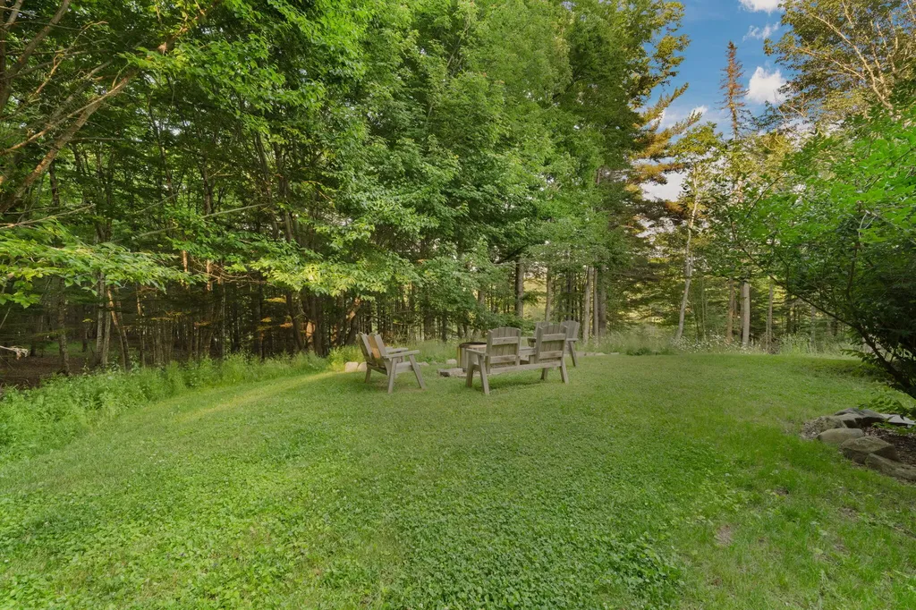 5 Cedar Hill Road Tremont ME 04674